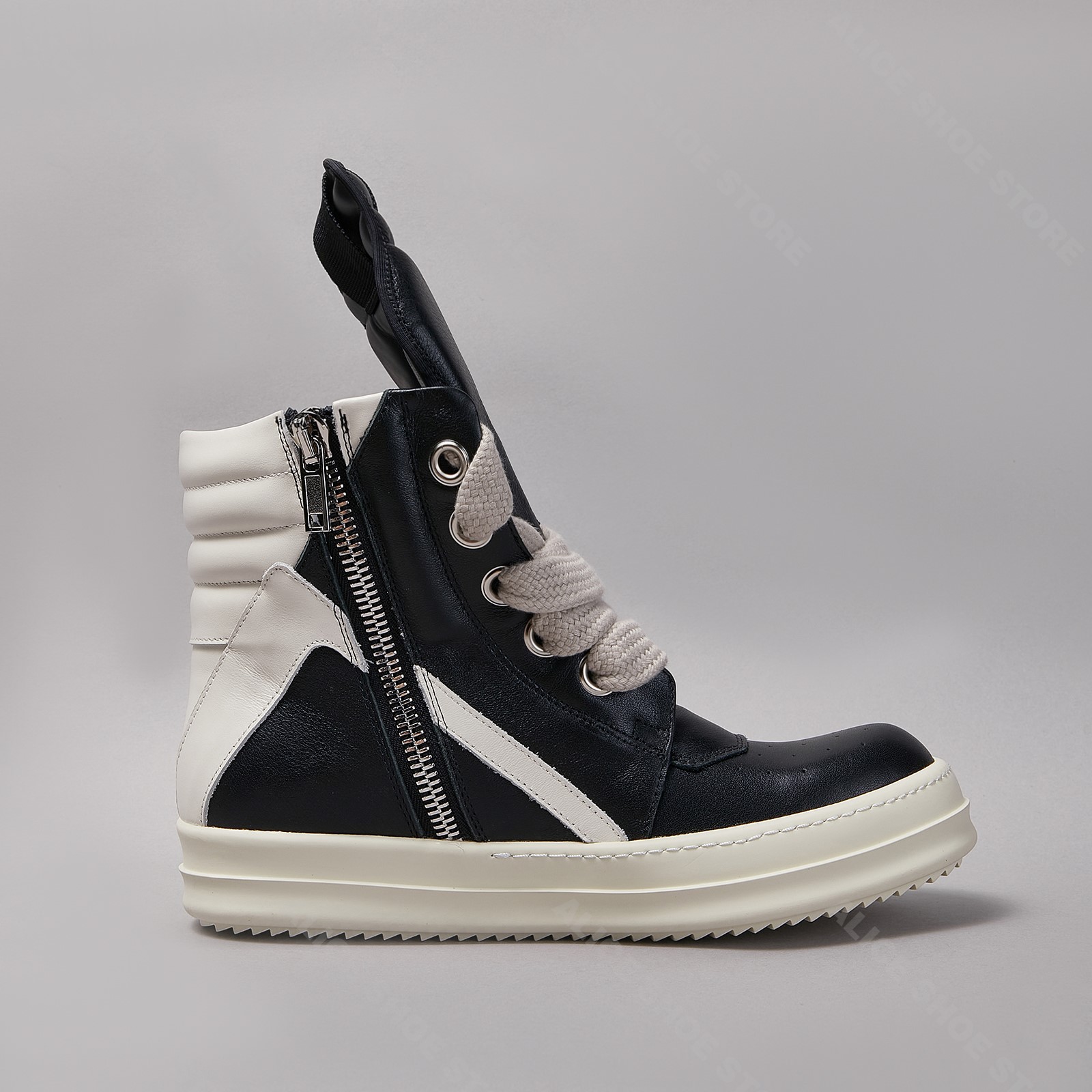 Brand Classic Casual Men Shoe  - Sports Equipment Brand ulasan dan harga