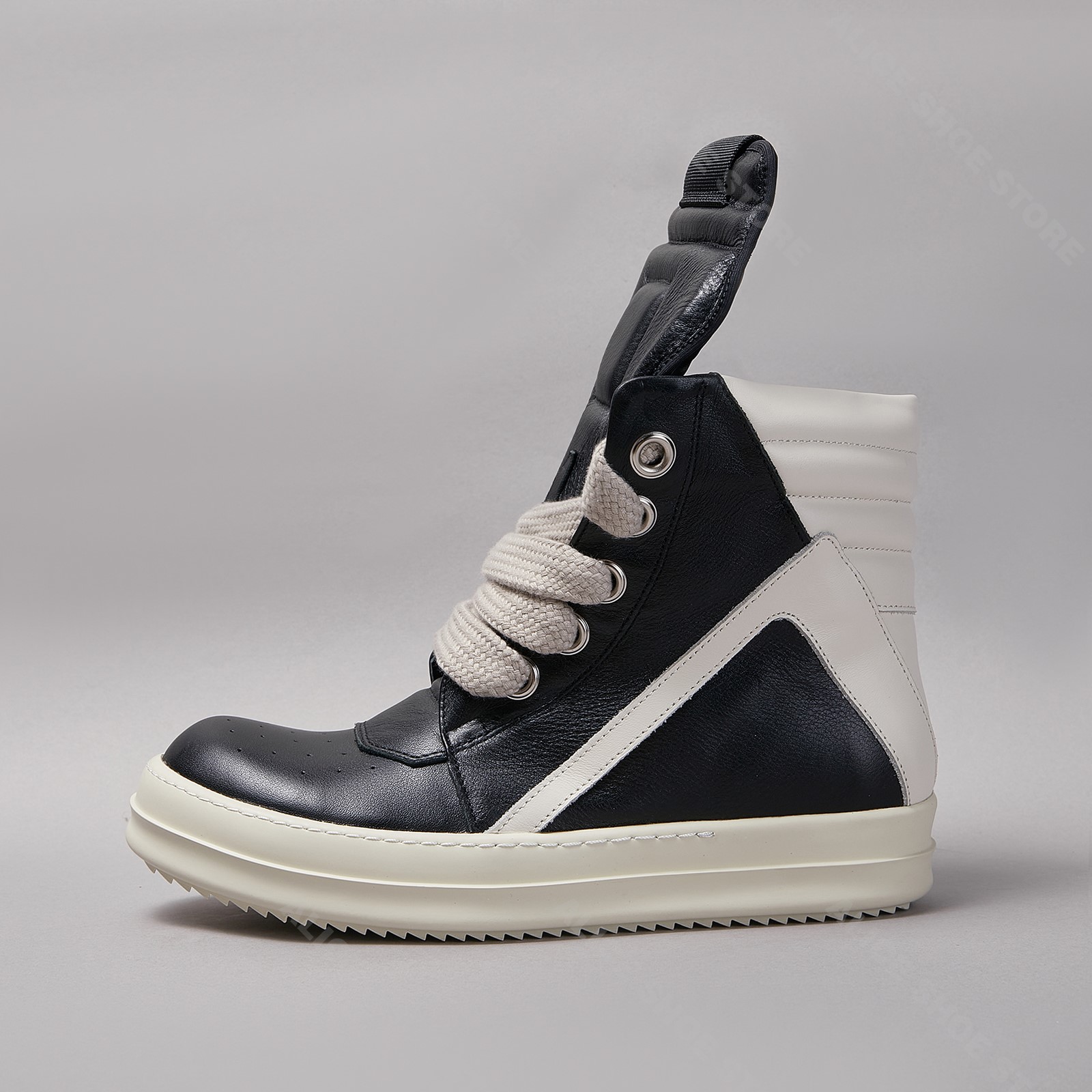 Brand Classic Casual Men Shoe  - Sports Equipment Brand ulasan dan harga