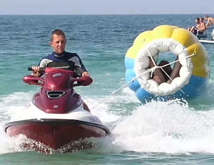 Water Inflatable Barf Ball Tow - Sports Equipment That Starts With A ulasan dan harga